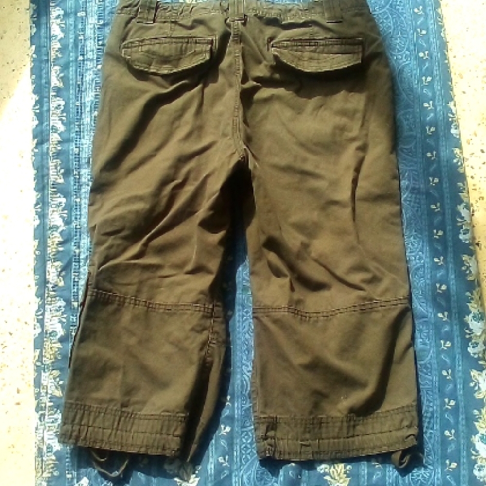 Capri pants - Picture 2 of 4